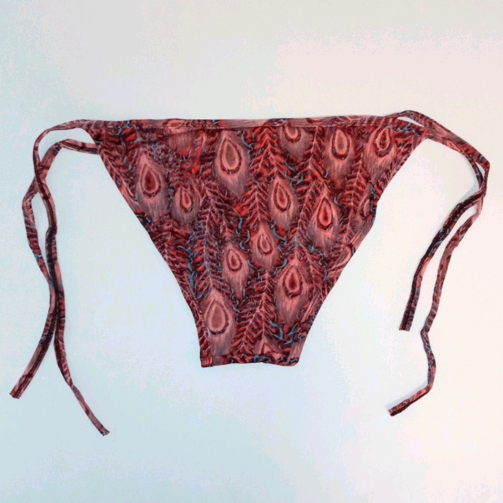 2 Piece String Bikini - Picture 2 of 3